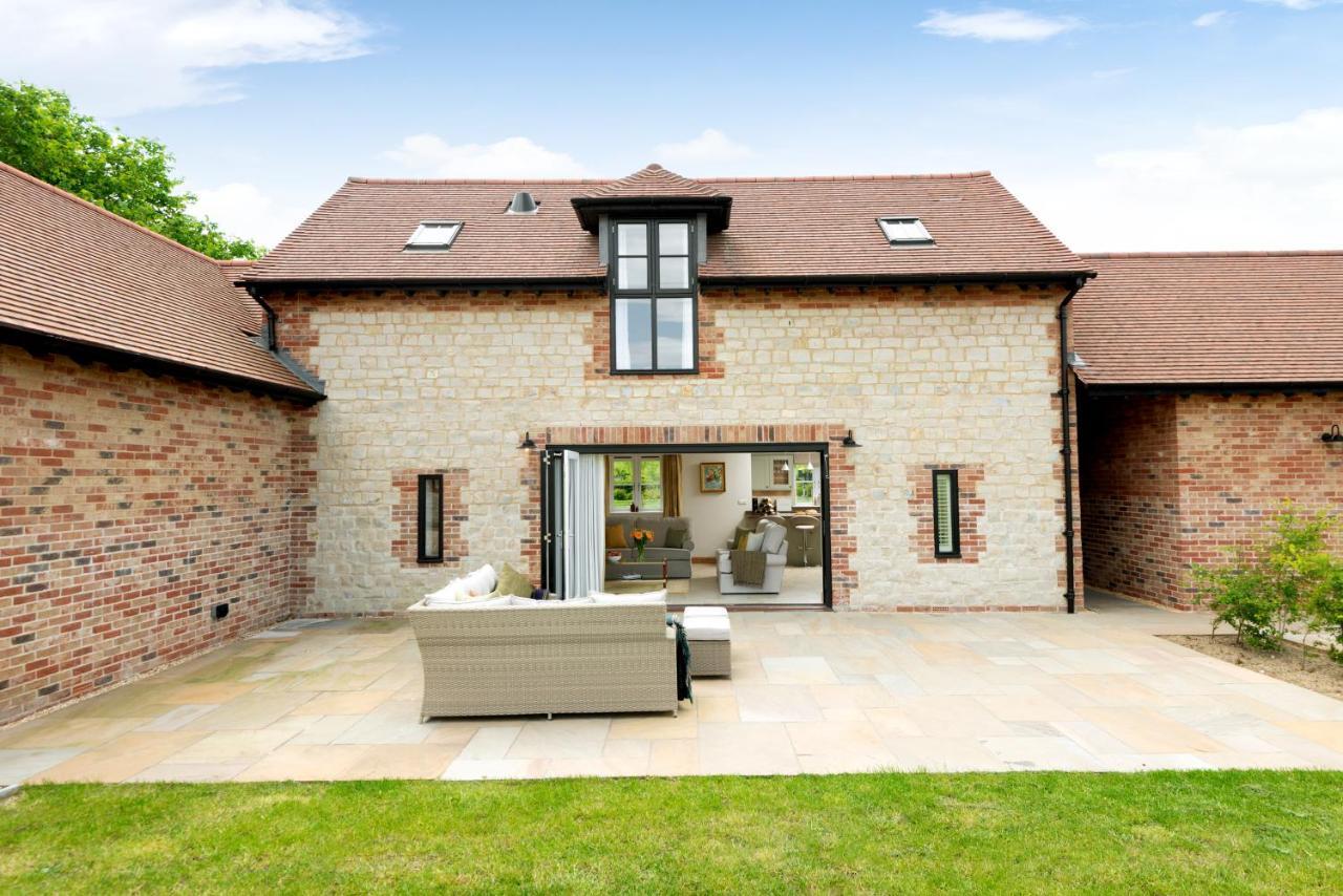 Barrow Hill Barns Vila Petersfield Exterior foto